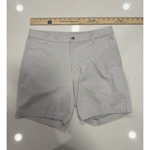 Lululemon Commission Classic Fit 7" Short Mens 33 Light Grey